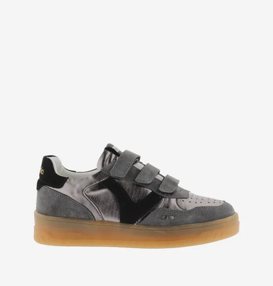 1257141 negro